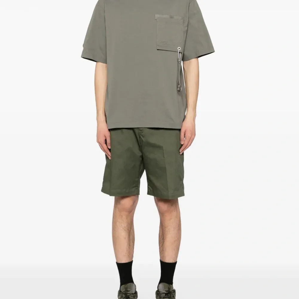 Футболка с карманом