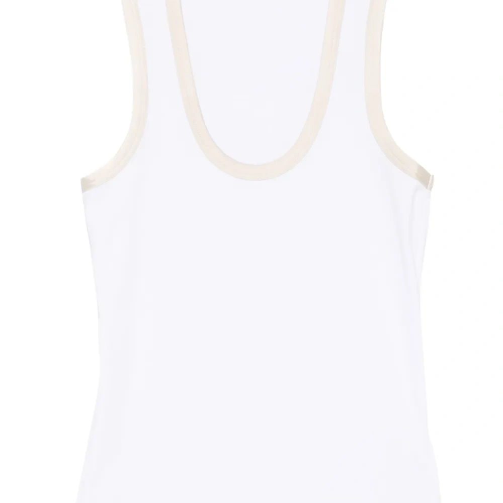 Топ с контрастной отделкой