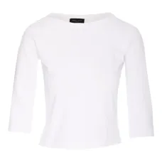 Футболка с вырезом-лодочкой