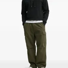 Худи с контрастной строчкой