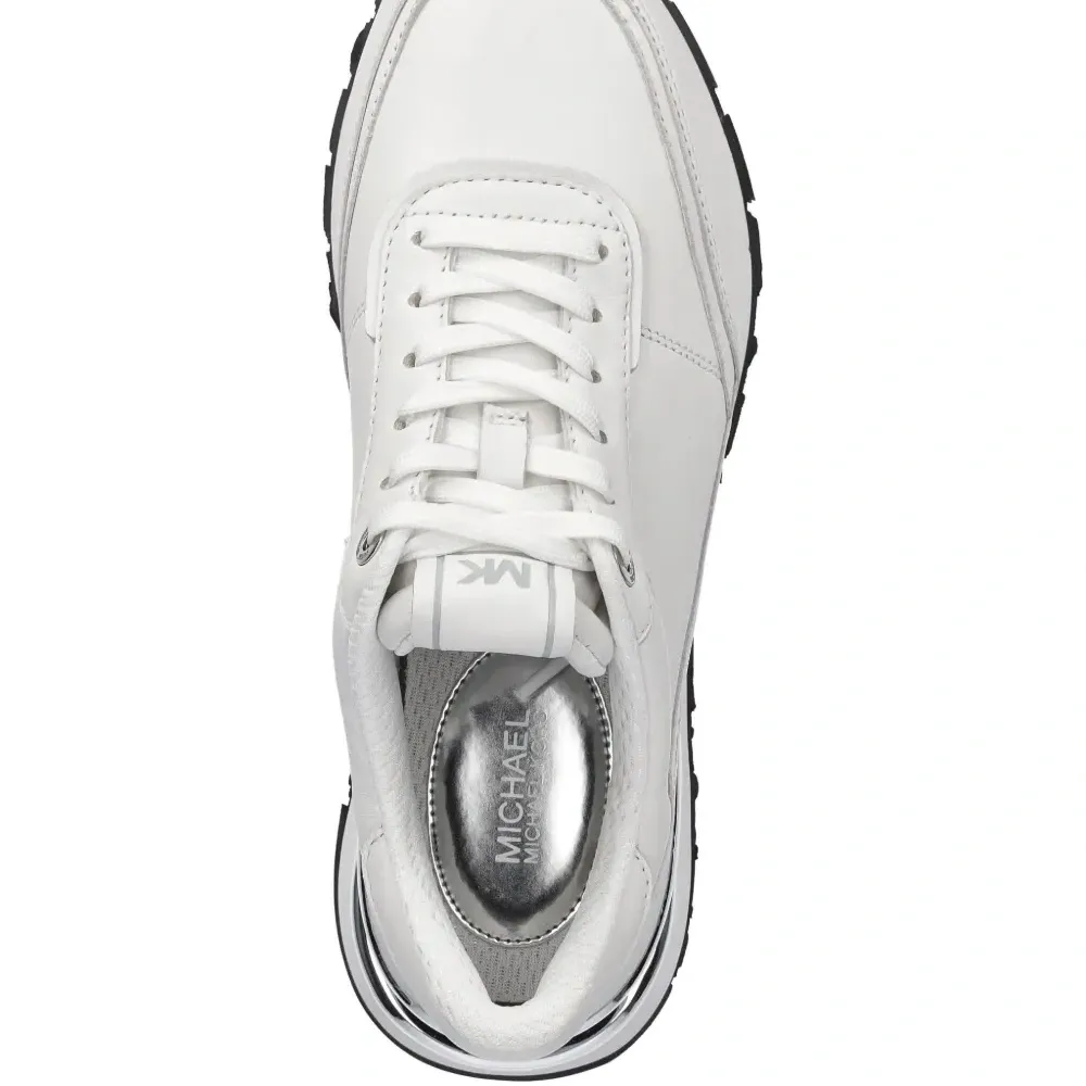 Кроссовки с логотипом Кроссовки с логотипом