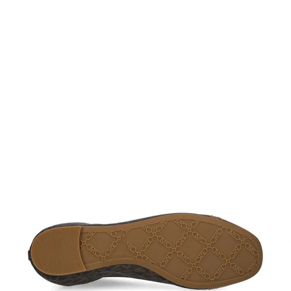 Балетки с монограммой