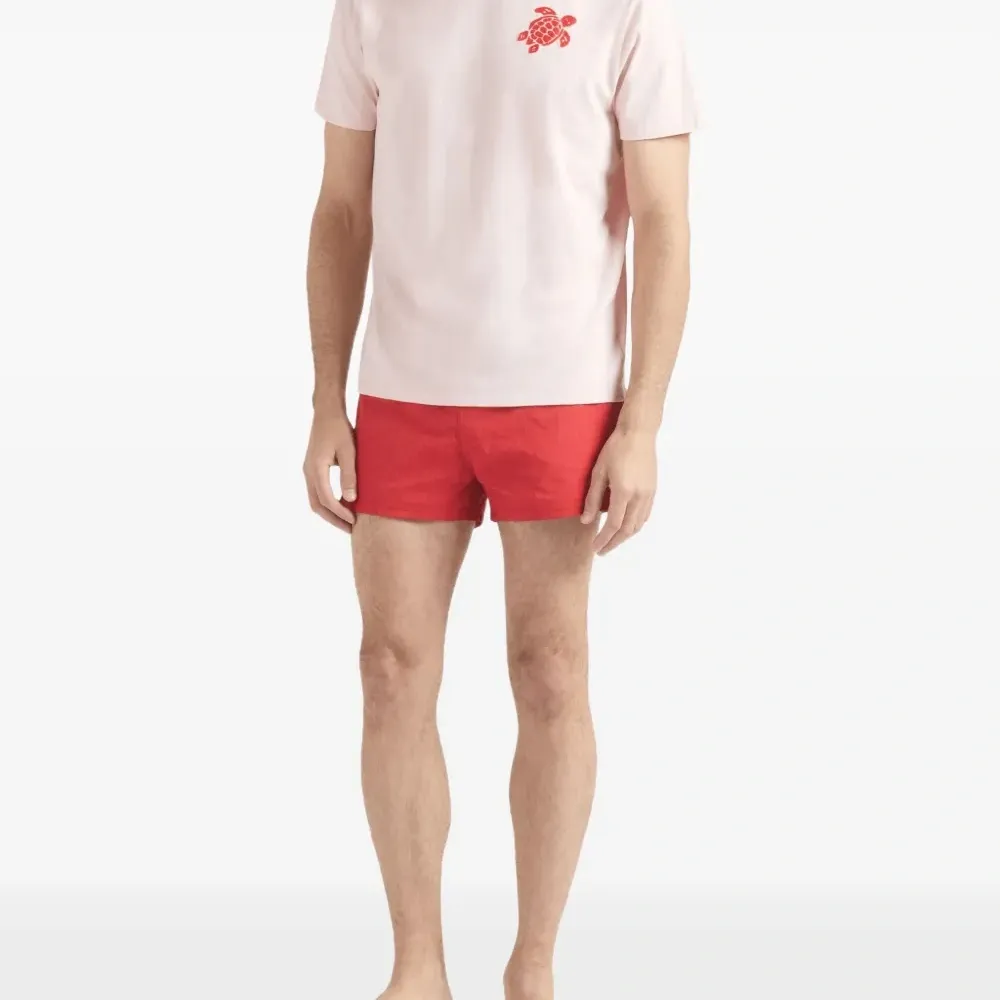 Футболка с логотипом