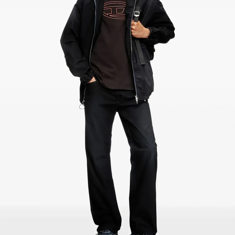 Футболка T-Adjust-Bigoval