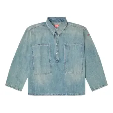 Джинсовая рубашка с карманами