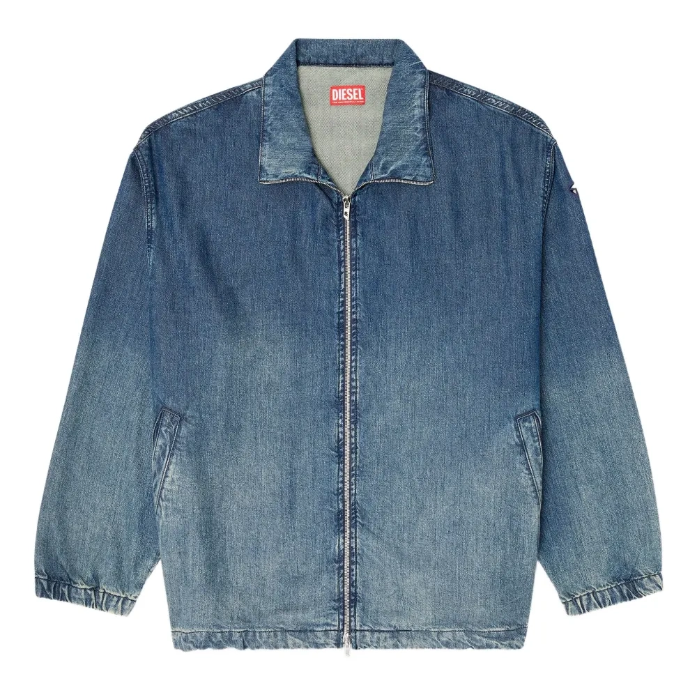 джинсовая куртка на молнии