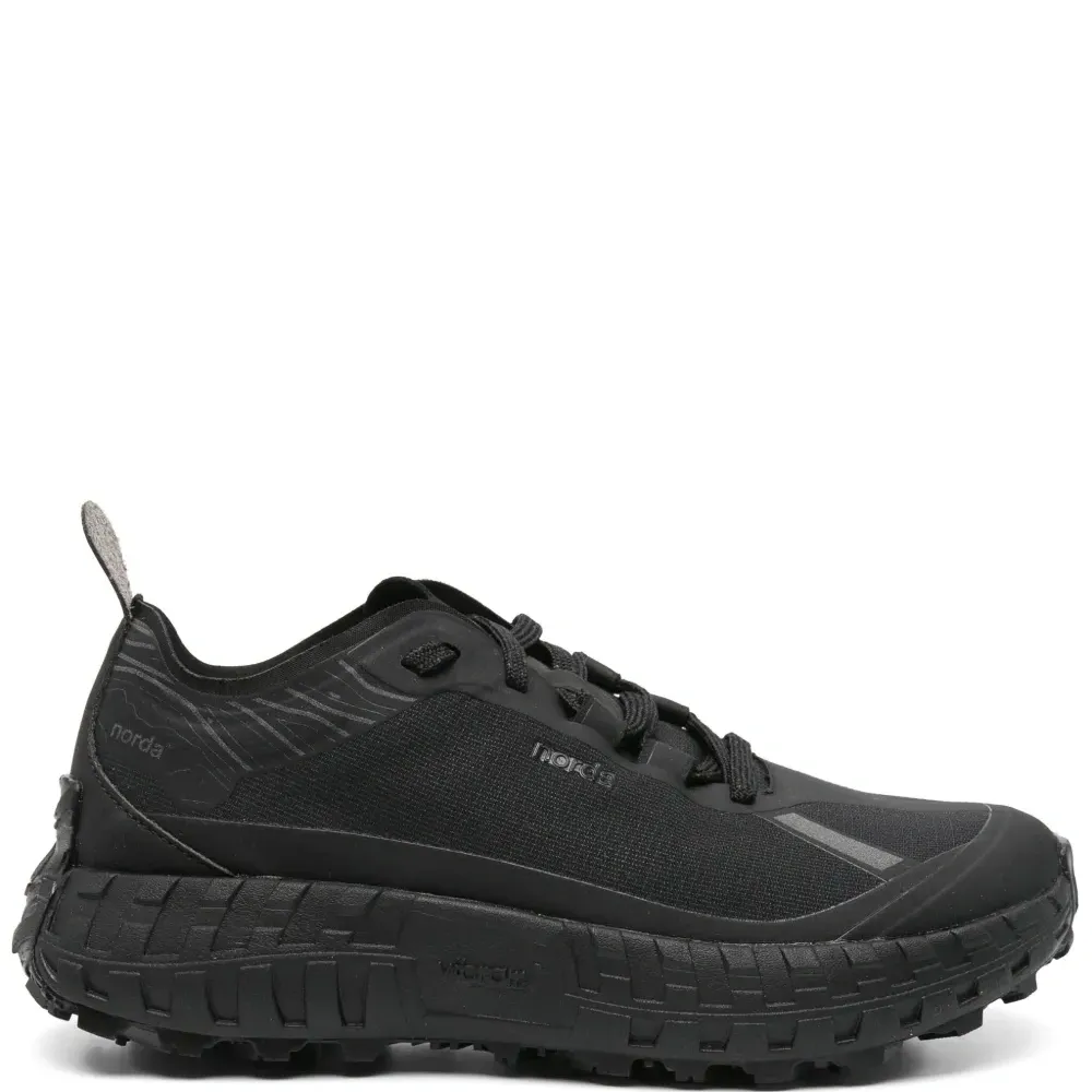 Кроссовки 001