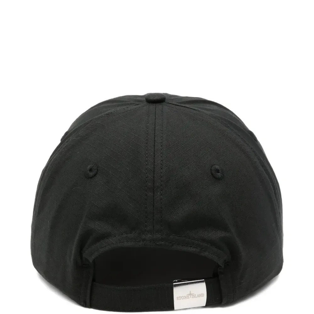 Бейсболка из рипстопа с вышитым логотипом