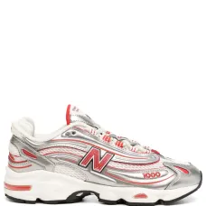 Кроссовки 1000 из коллаборации с Thisisneverthat