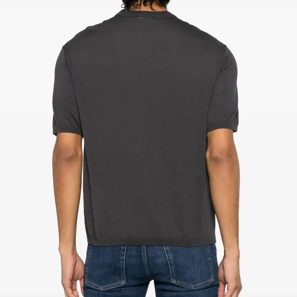 Футболка тонкой вязки Футболка тонкой вязки