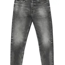 Узкие джинсы