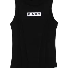 Топ с нашивкой-логотипом