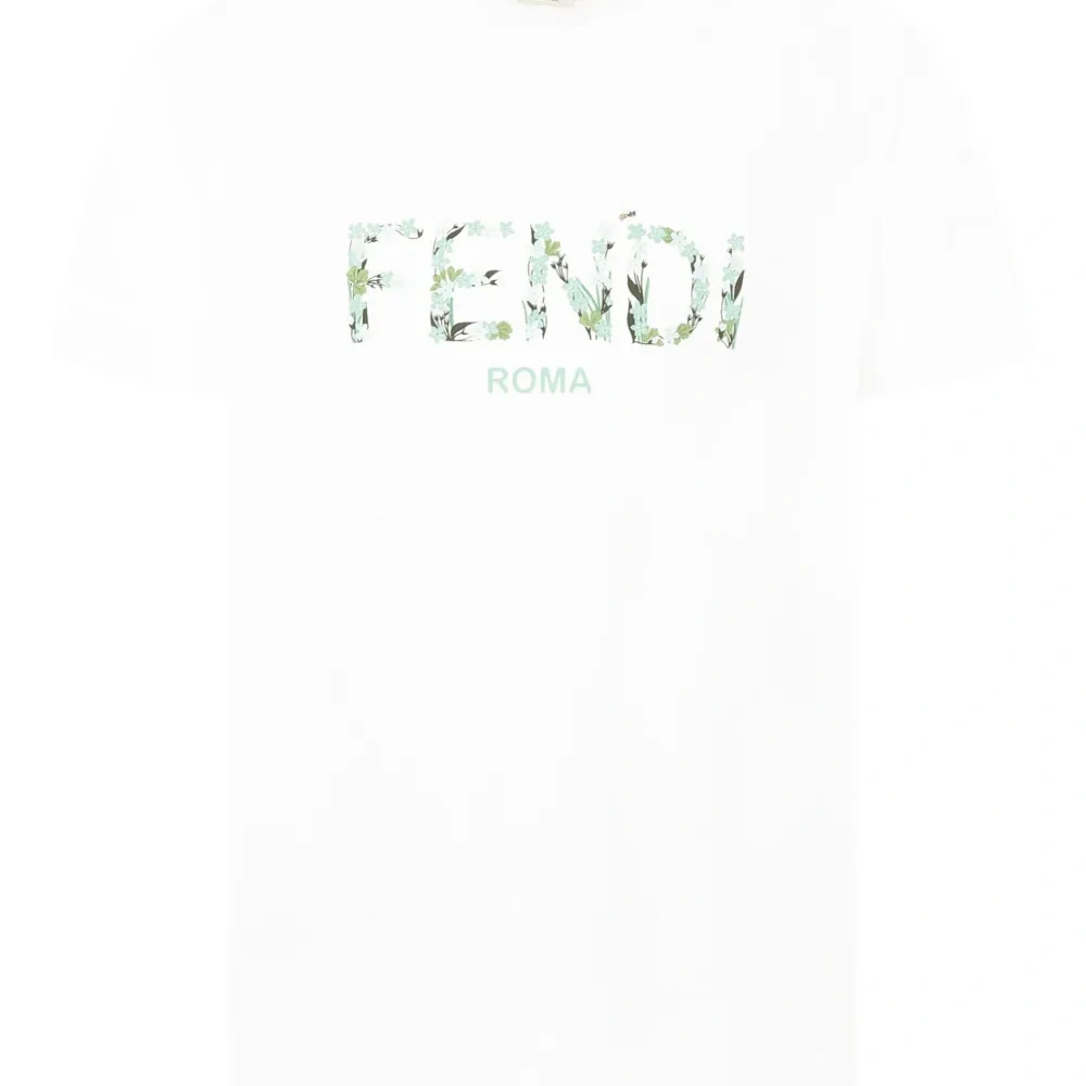 Футболка с логотипом