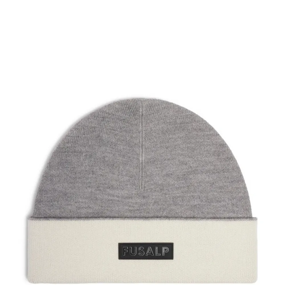 Шапка бини с логотипом