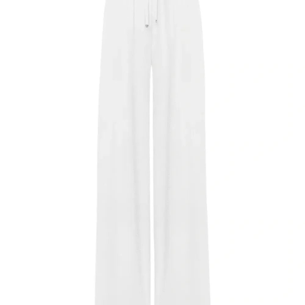 Брюки палаццо с завышенной талией