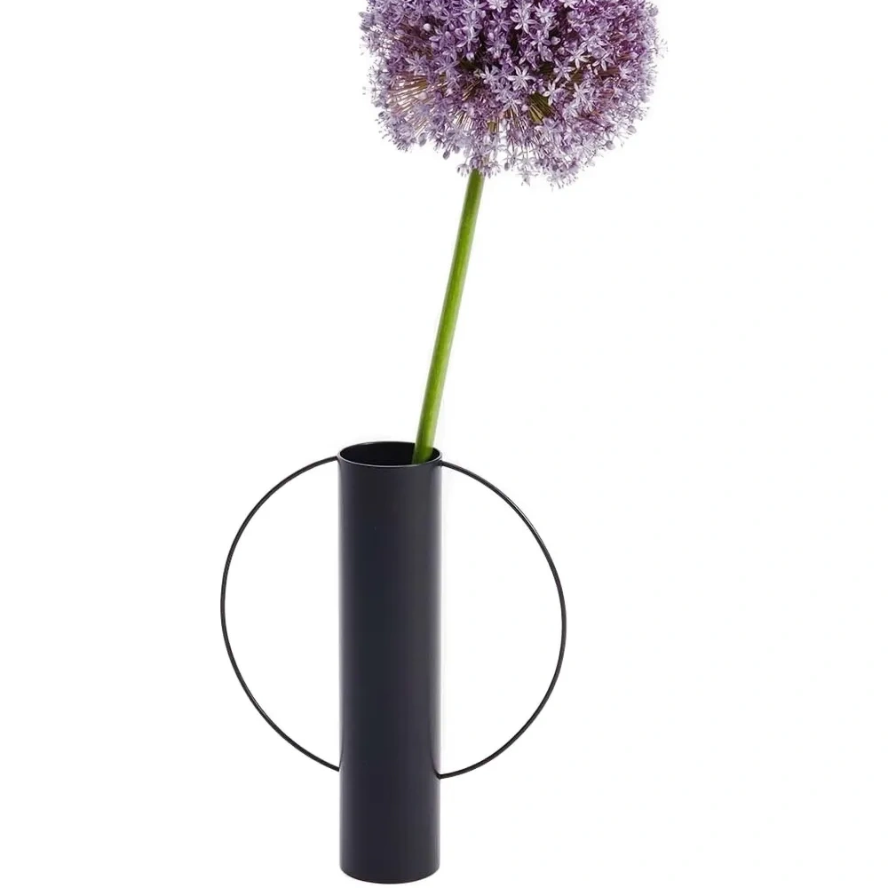 Ваза с круглой деталью