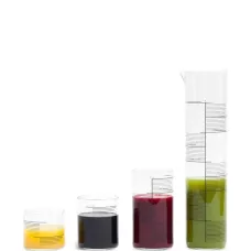 Набор стеклянных графинов