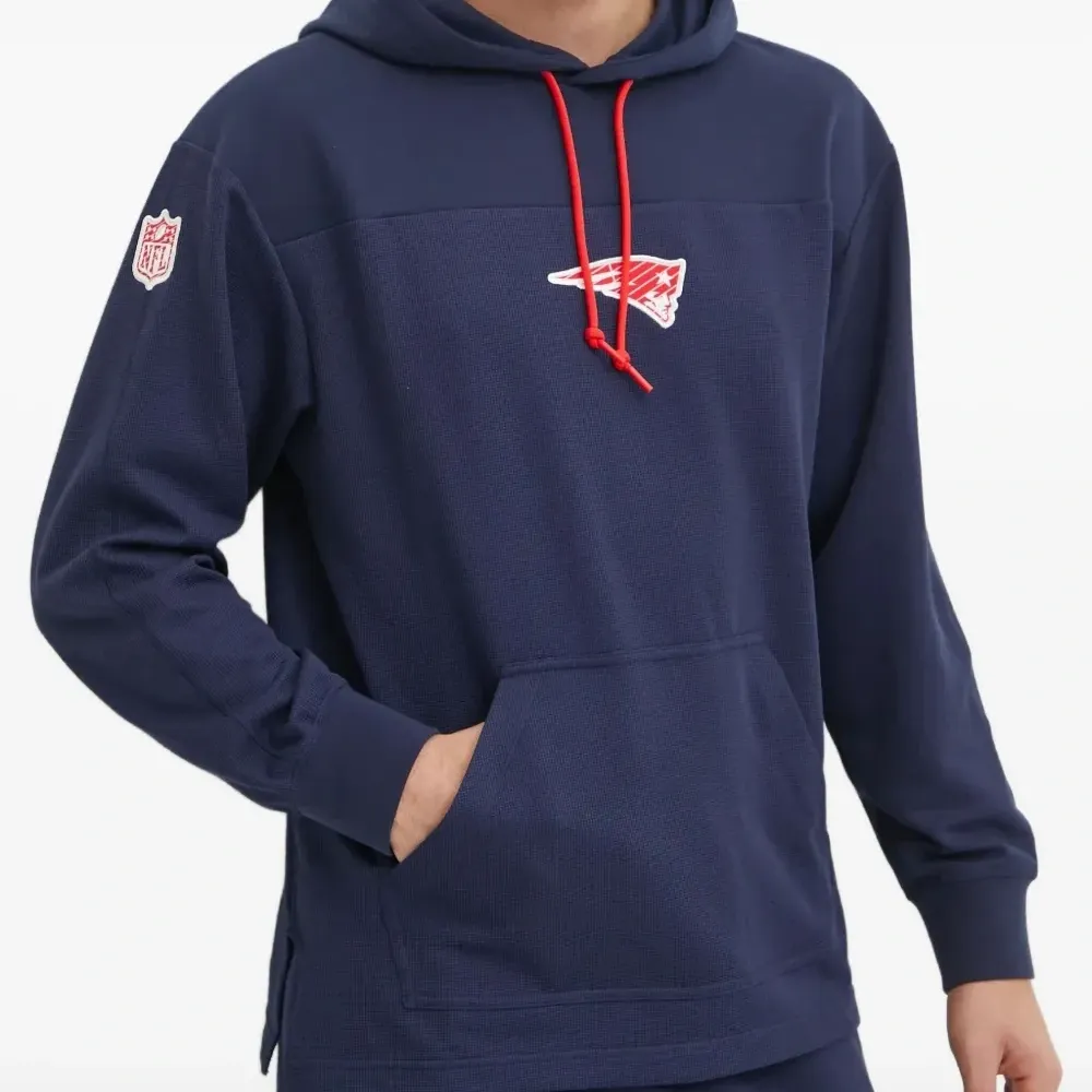 худи New England Patriots из коллаборации с NFL