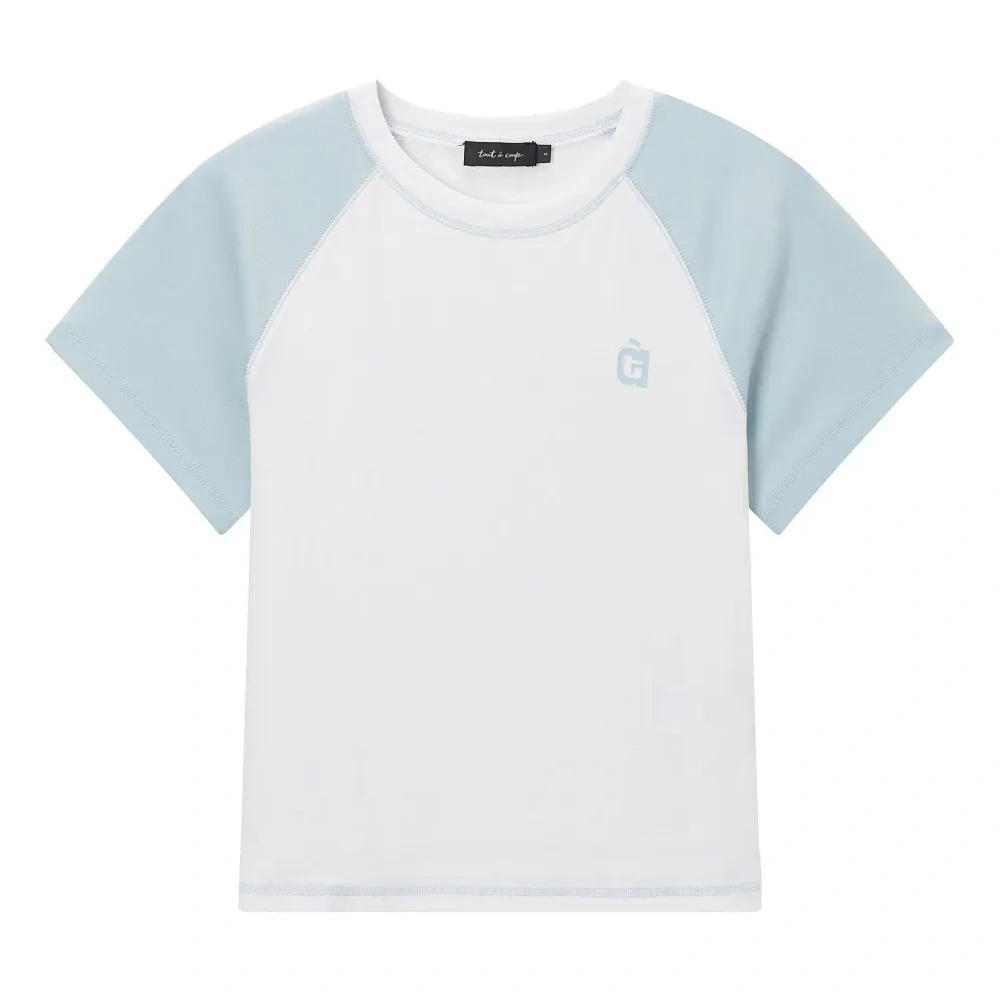 Футболка с логотипом