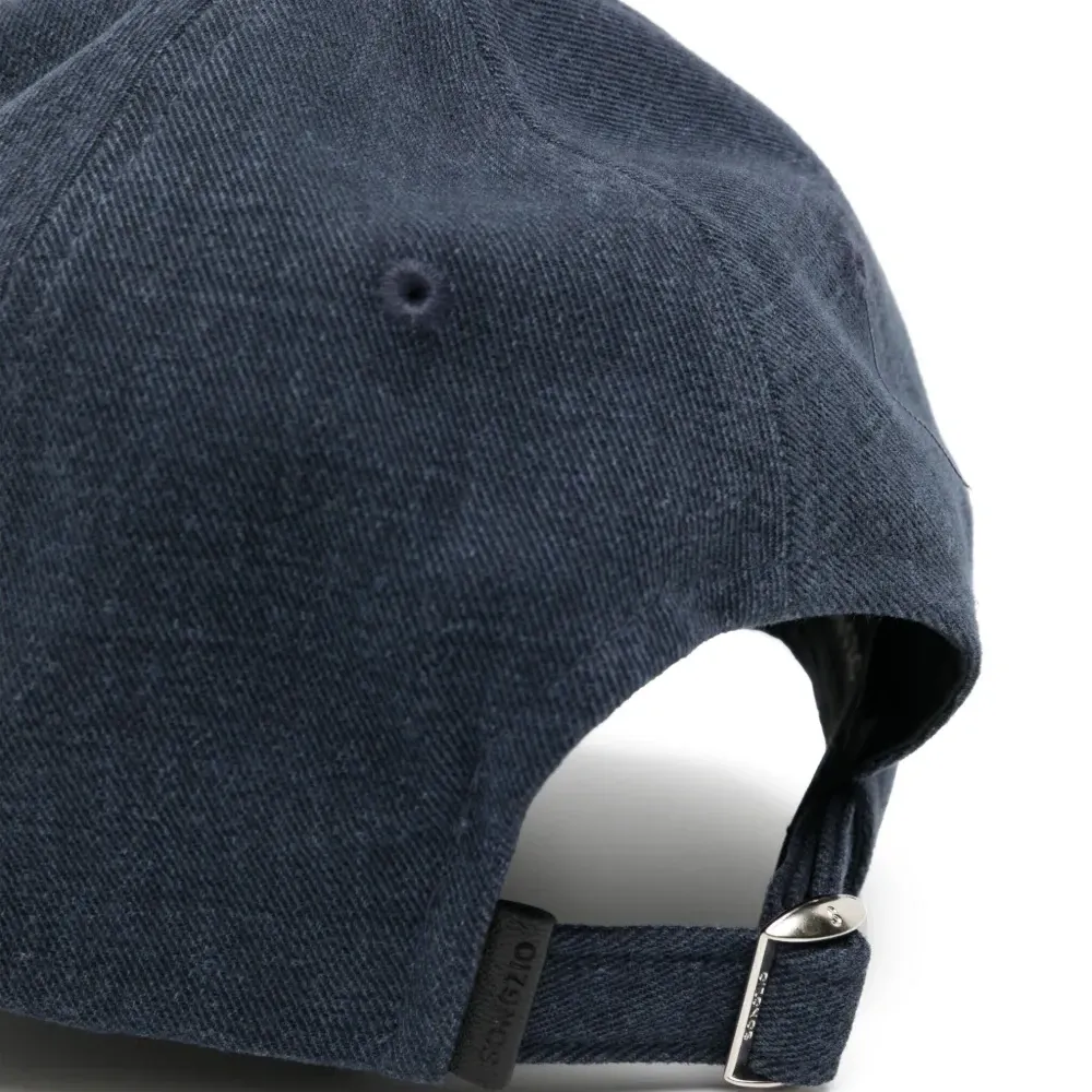 Кепка с принтом