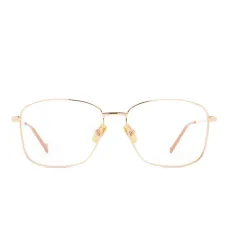 Очки в квадратной оправе