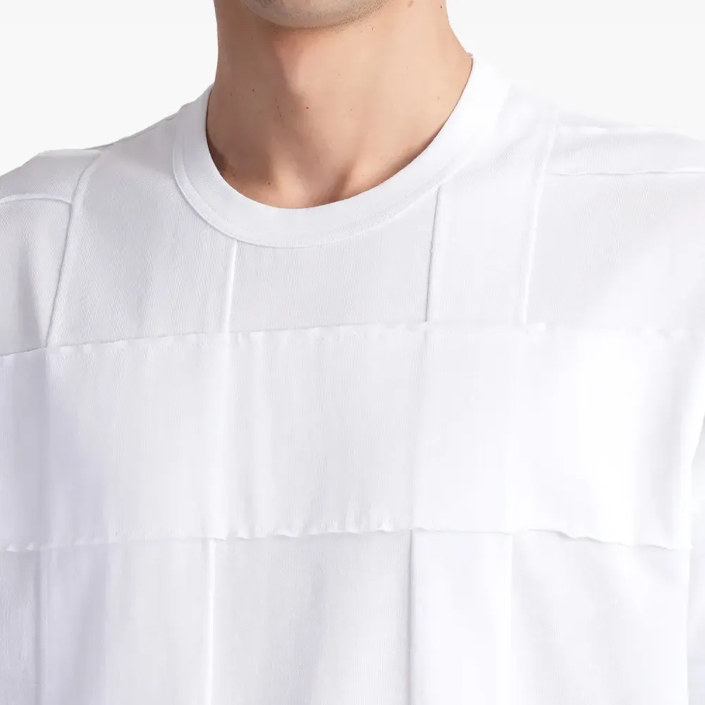 Футболка с круглым вырезом