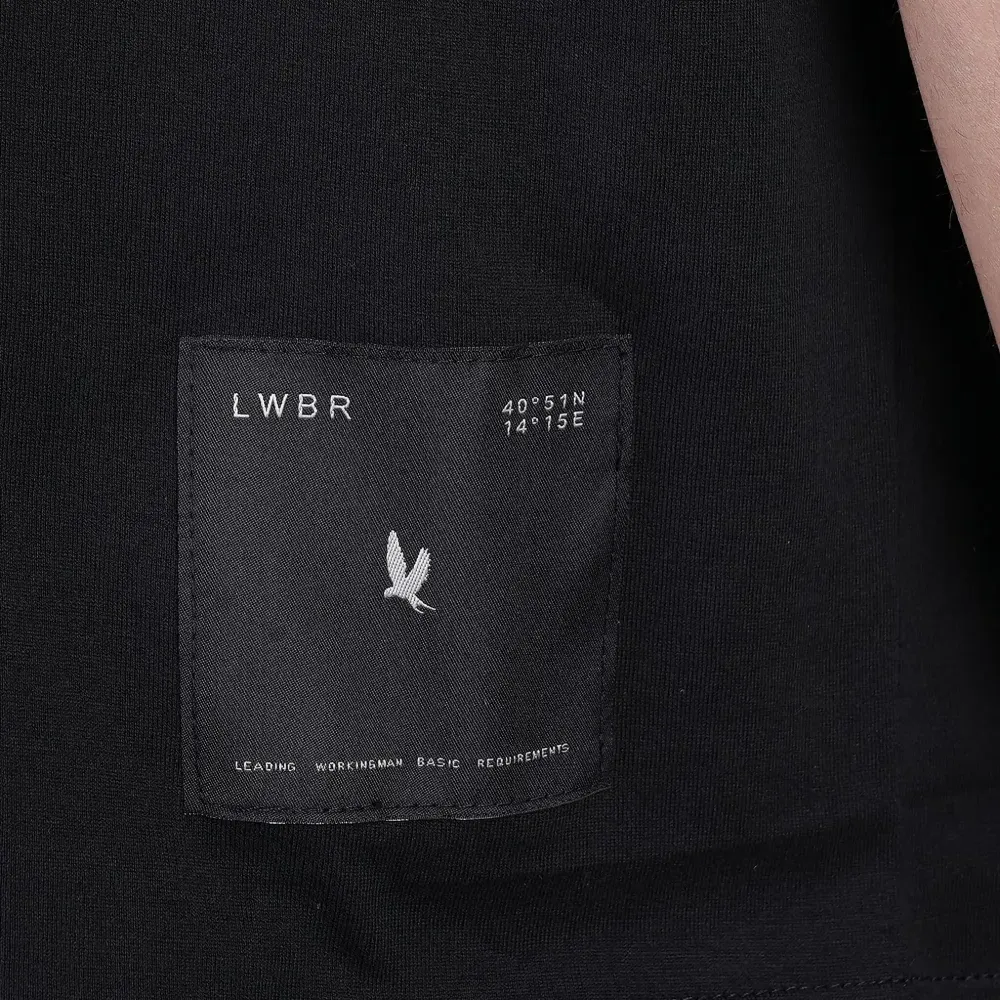 Футболка с круглым вырезом