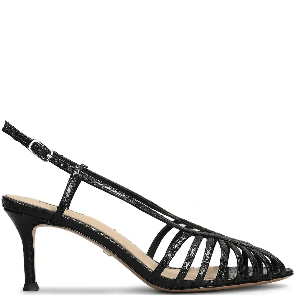 Кожаные сандалии