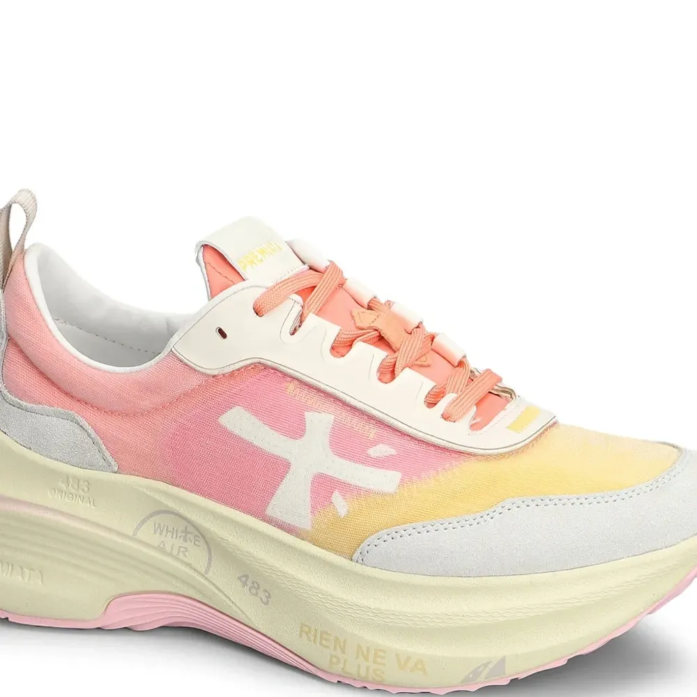 Кроссовки Hill