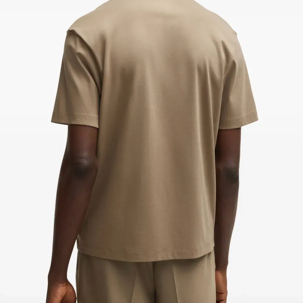 Футболка с нашивкой-логотипом Футболка с нашивкой-логотипом