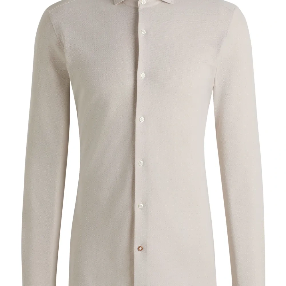 Рубашка на пуговицах