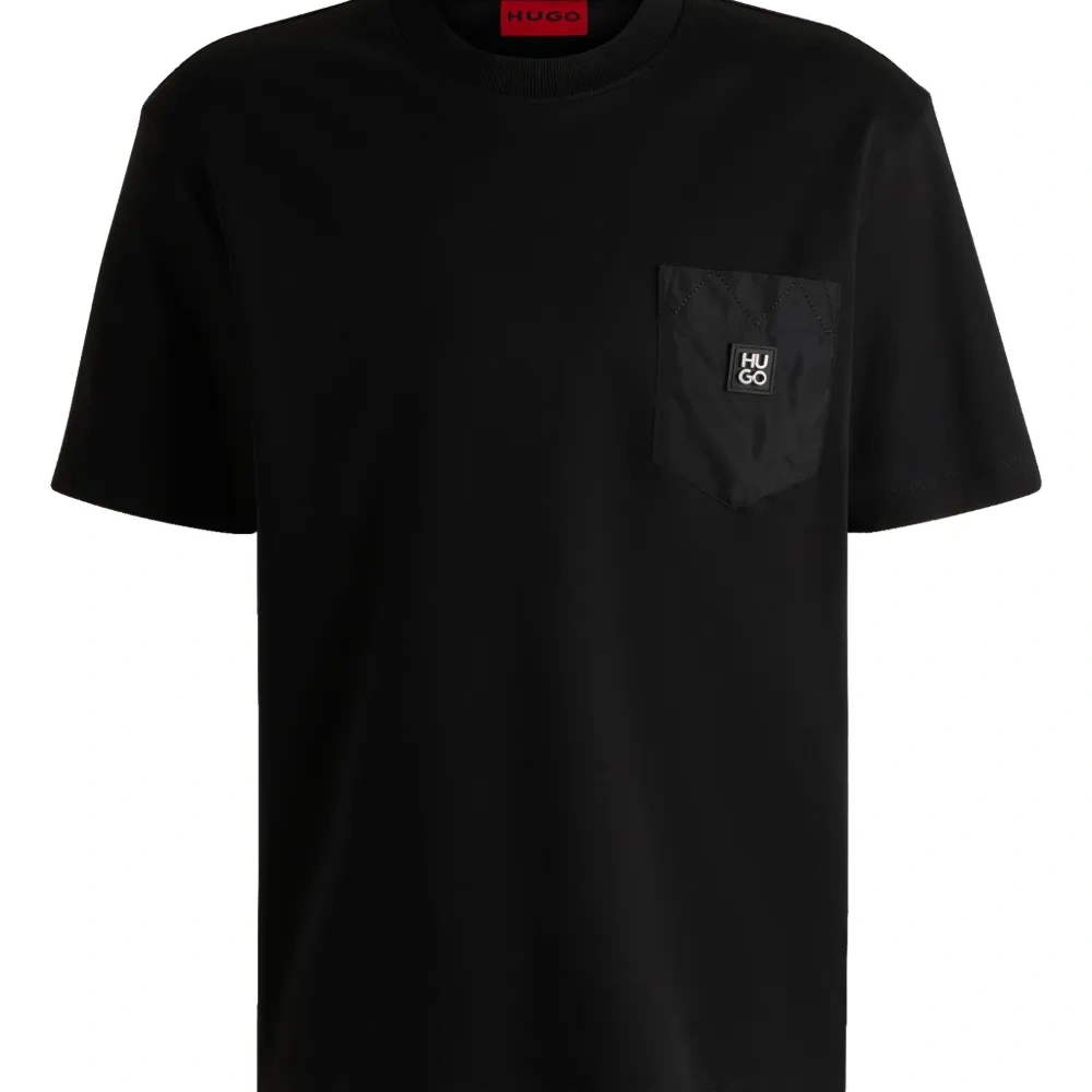 Футболка с логотипом