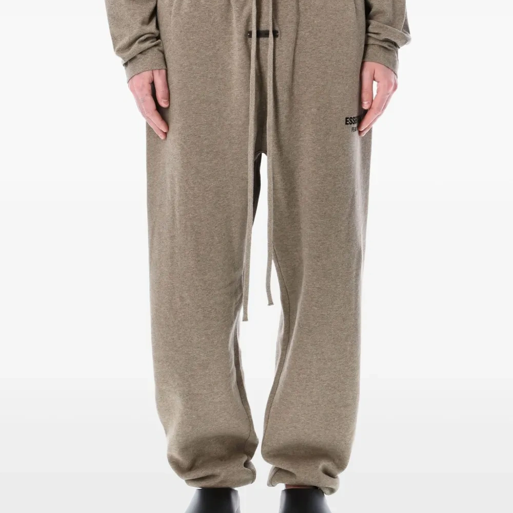 Спортивные брюки с кулиской