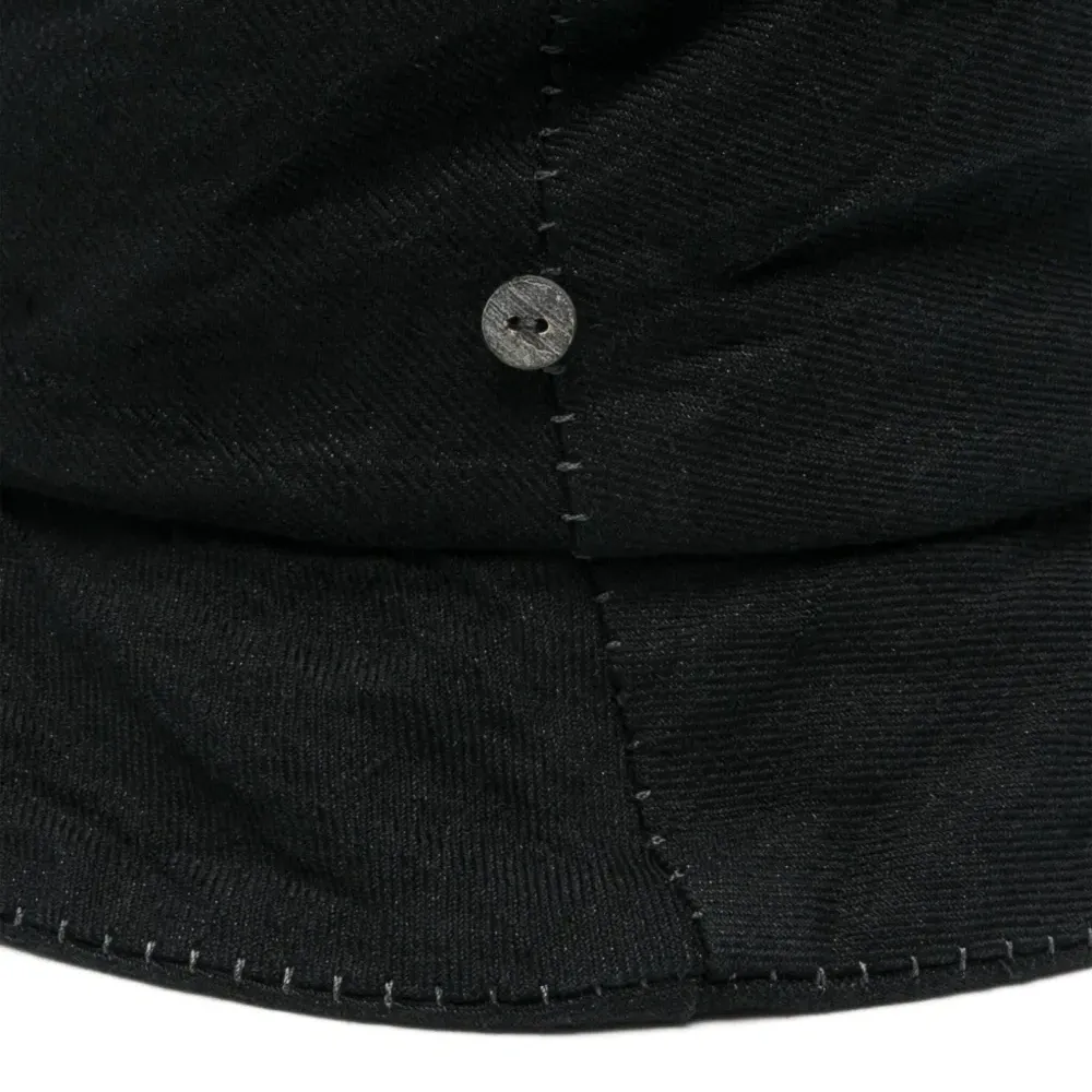 Панама с контрастной строчкой