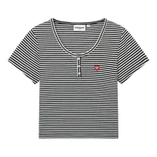 Полосатая футболка с логотипом