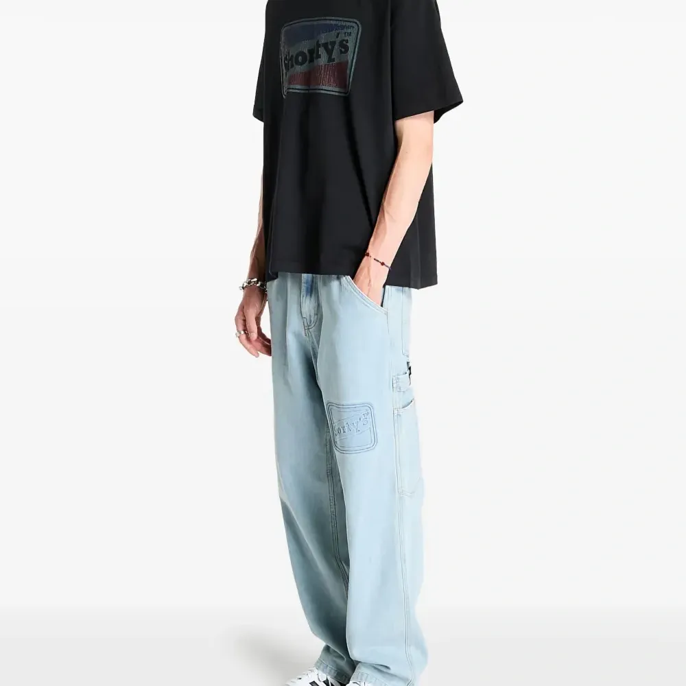 Футболка с круглым вырезом Футболка с круглым вырезом