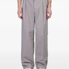 Брюки со стрелками