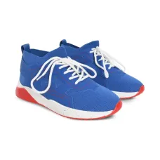 Кроссовки с сетчатыми вставками