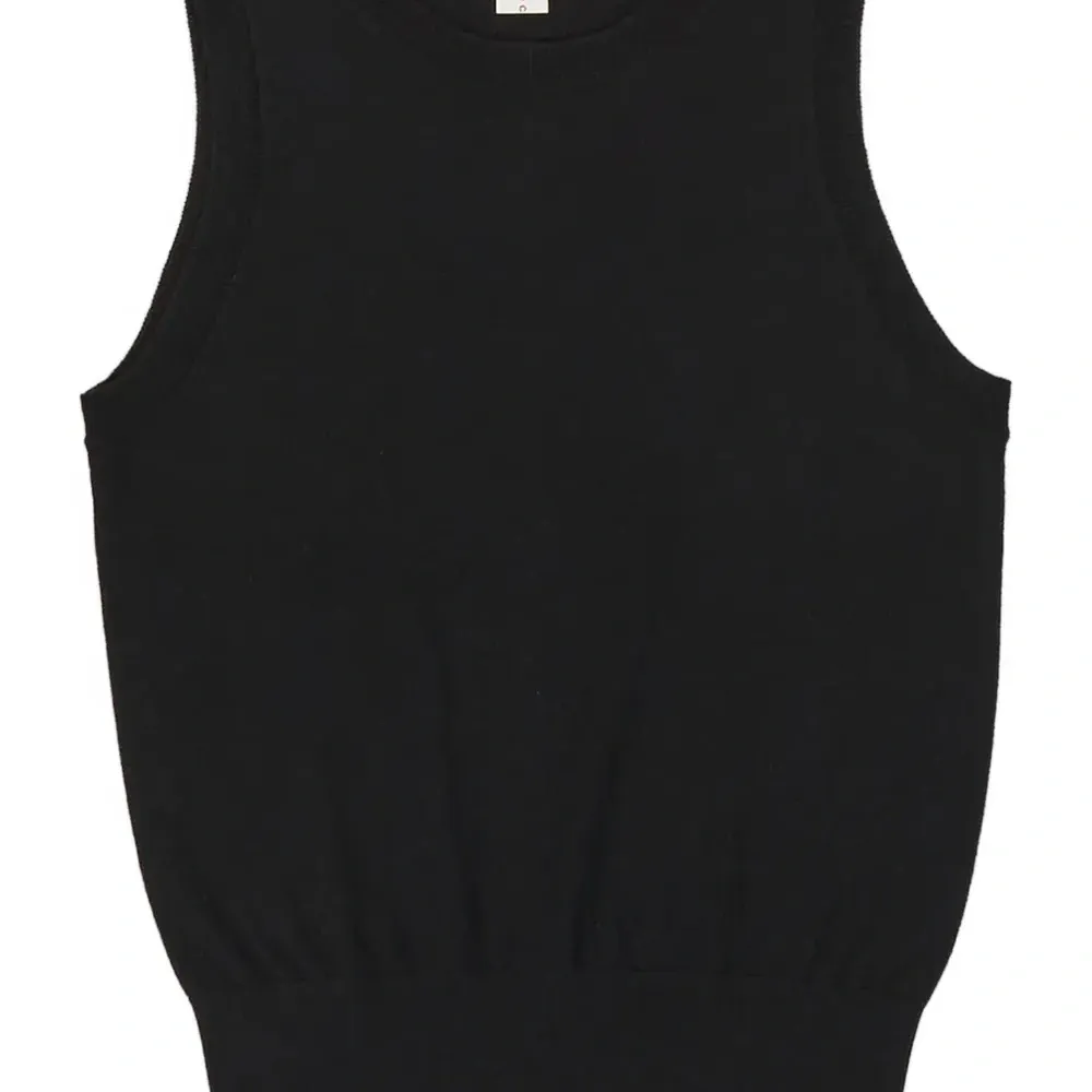 Топ N° 412 без рукавов