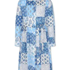 платье с пуговицами