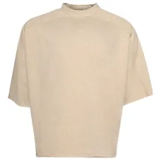 Футболка с необработанными краями Футболка с необработанными краями