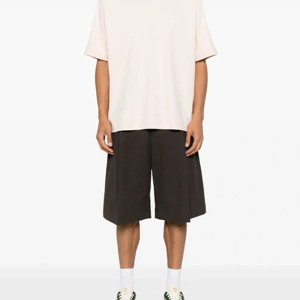 Футболка из коллаборации с Wales Bonner