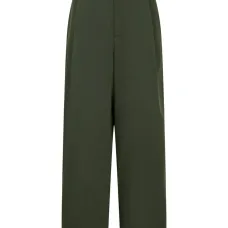 Широкие брюки со складками