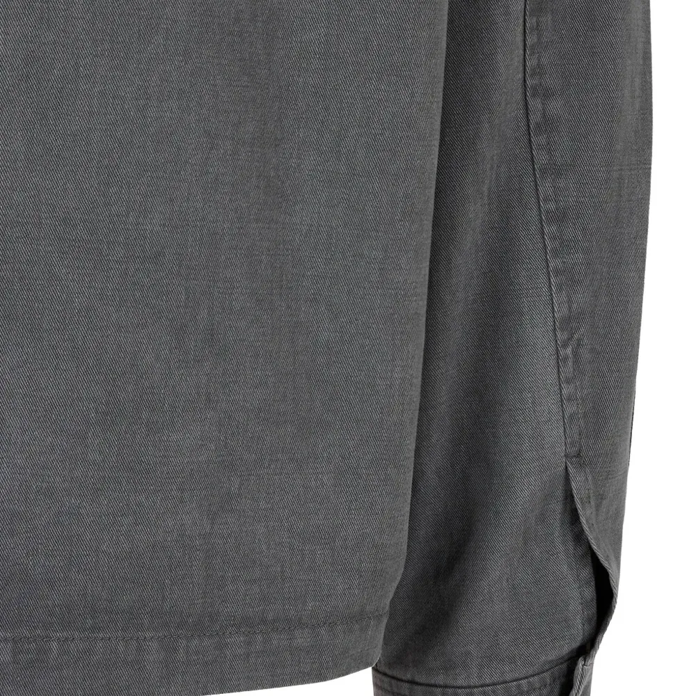 Куртка с накладными карманами