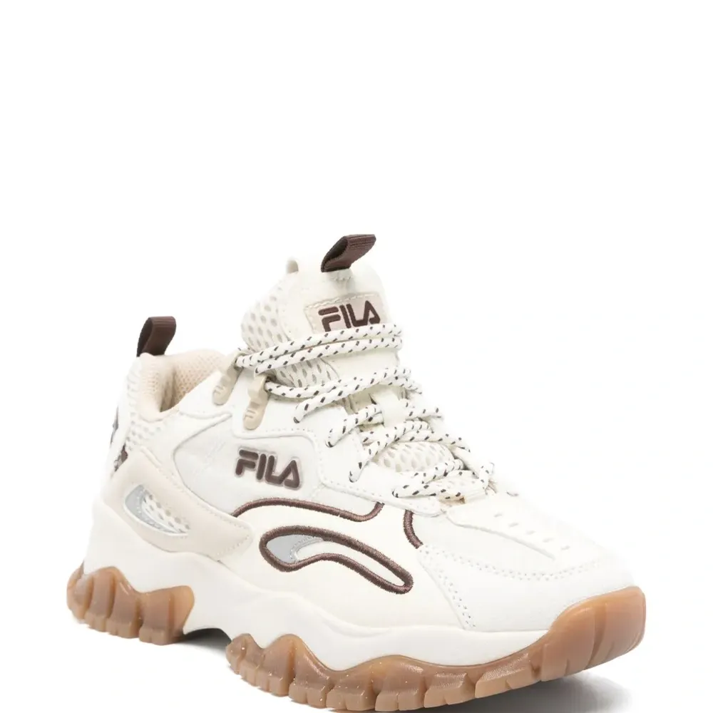 Кроссовки Ray Tracer TR2