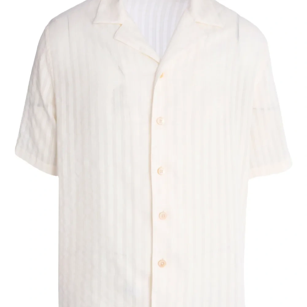 рубашка на пуговицах