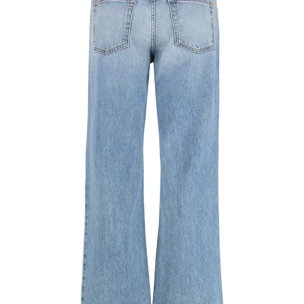 Джинсы с бахромой