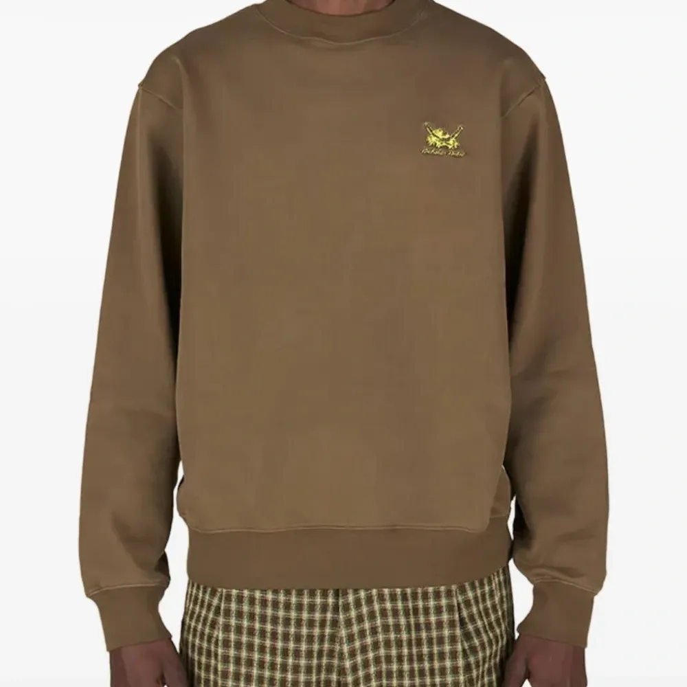 Толстовка с вышитым логотипом Толстовка с вышитым логотипом