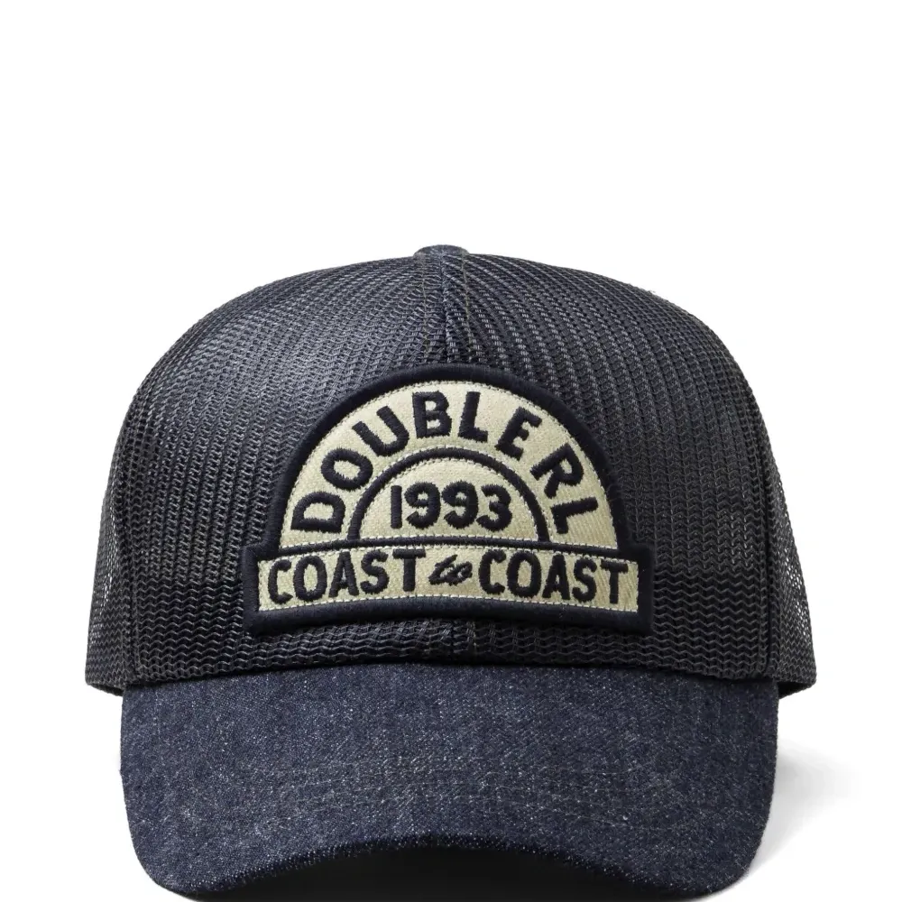 Сетчатая бейсболка