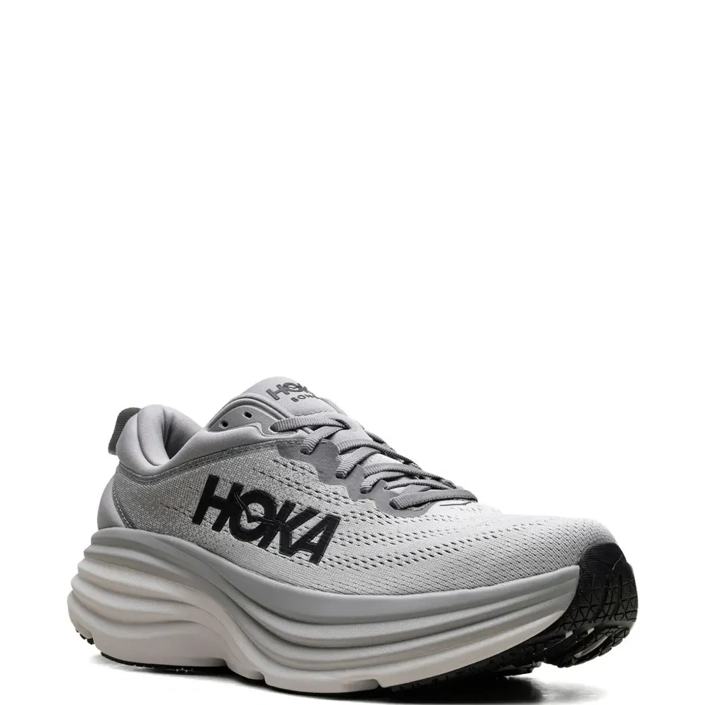 Кроссовки с логотипом